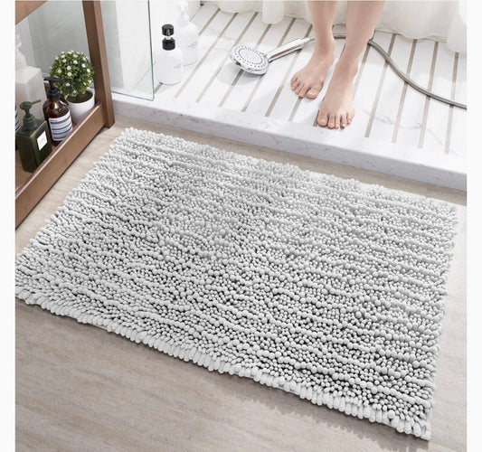 Bath Mat in Soft Chenille Microfibre.Grey